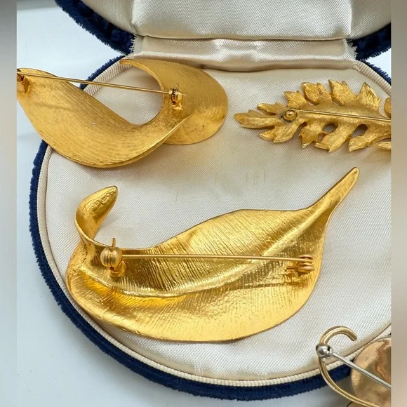 $25 each Vintage Leaf Brooch Lot